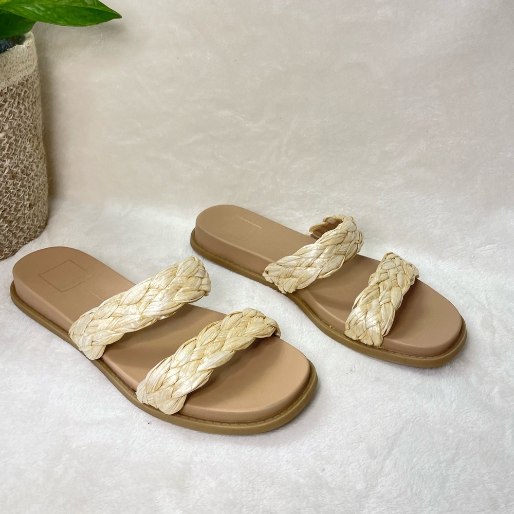 Dolce Vita womens Glade flat sandals 9M, G 754‎